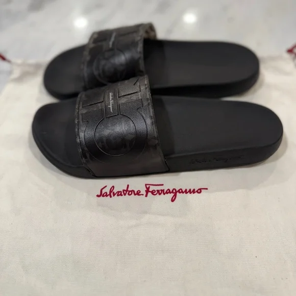 Salvatore Ferragamo Black Patterned Slide Sandals - Picture 3 of 7